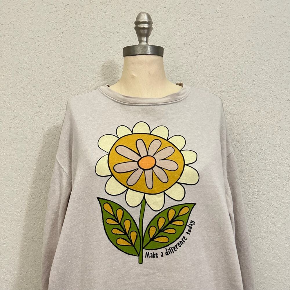 NATURAL LIFE Sweatshirt Gray Graphic Print Flower Pullover Crew Neck - Picture 3 of 9
